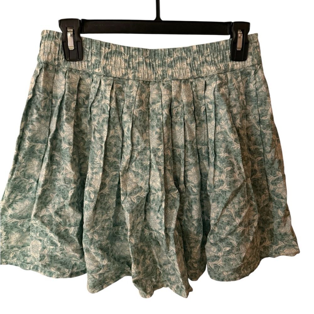 American Eagle Boho Floral Pattern Pull On Skirt Lined Pleated Size Medium